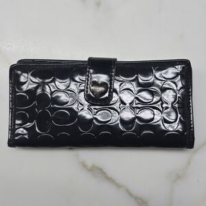 Coach Patent Signature Continental Wallet - Black